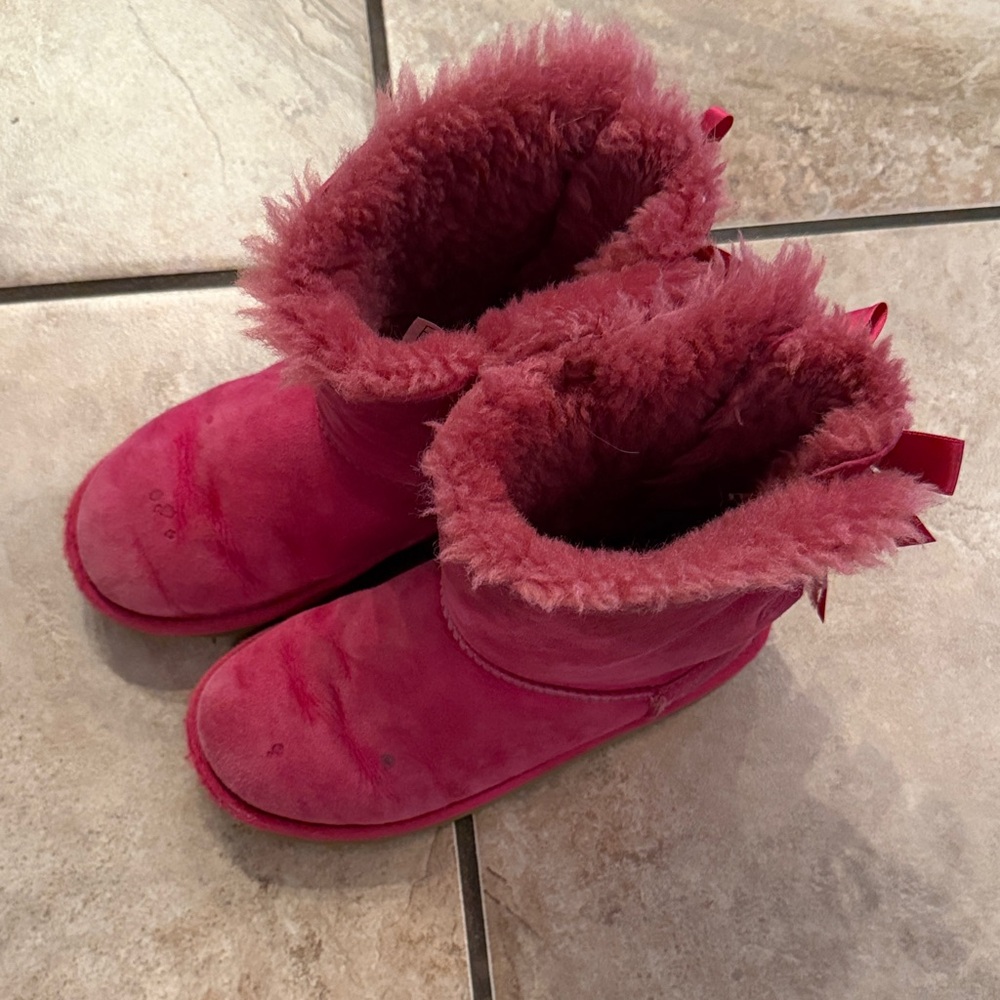 UGG Fuzzy Pink Kids Boots